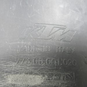 Passage roue arriere KTM SXF 450 4t (773.06.001.020)