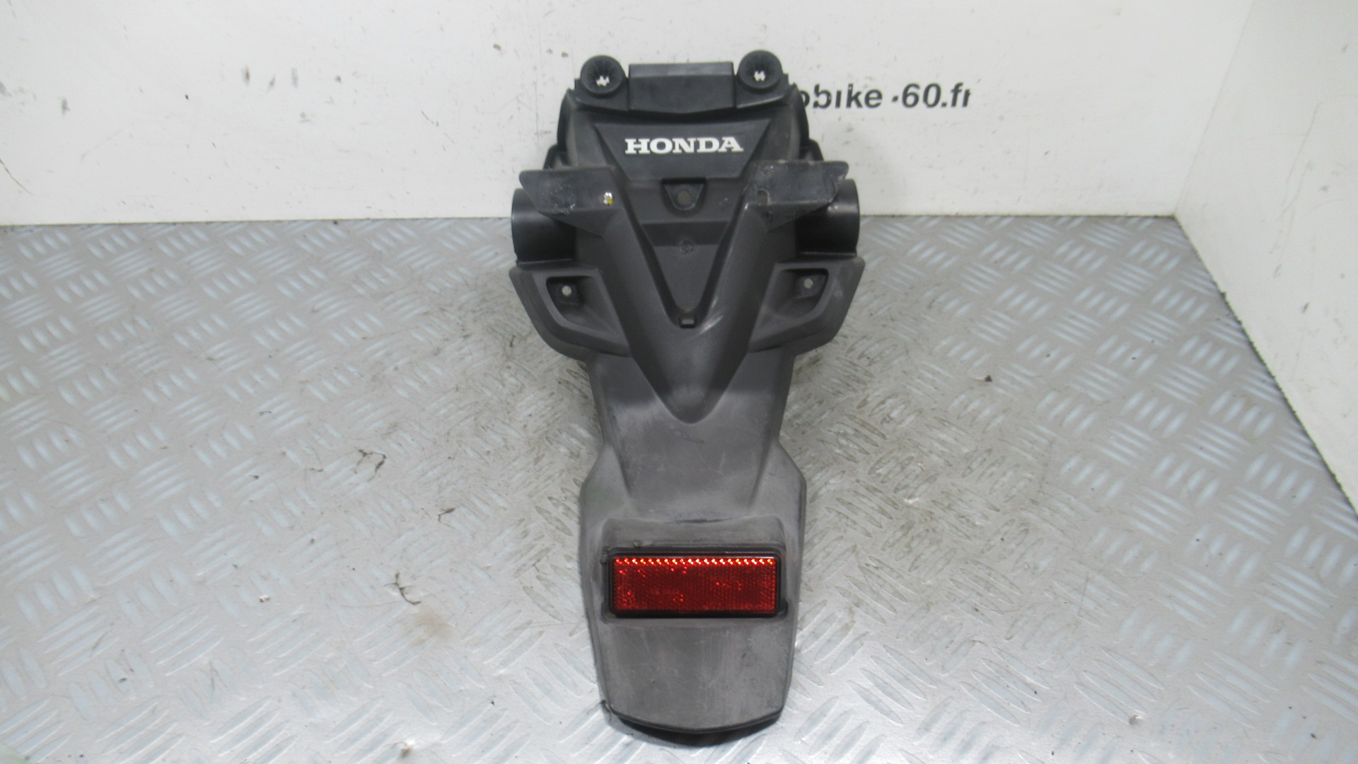 Bavette Honda CBF 125 4t (80150-KWFF-9500)