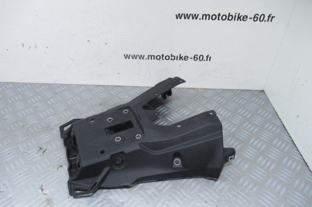 Passage roue arriere Yamaha MT07 700 Tracer 4t (BC6-F163A-00)