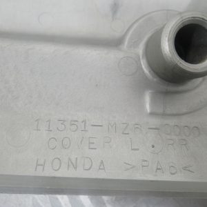 Cache sortie boite Honda Deauville 650 4t (11351-MZ6-0000)