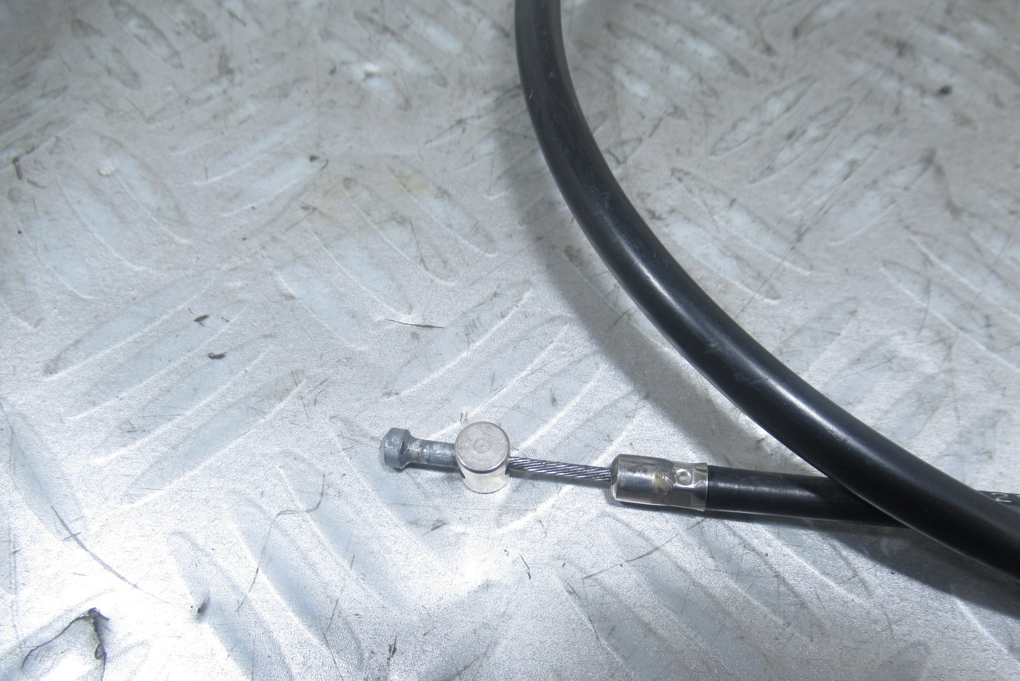 Cable frein avant Yamaha Piwi 80 2t (21W)