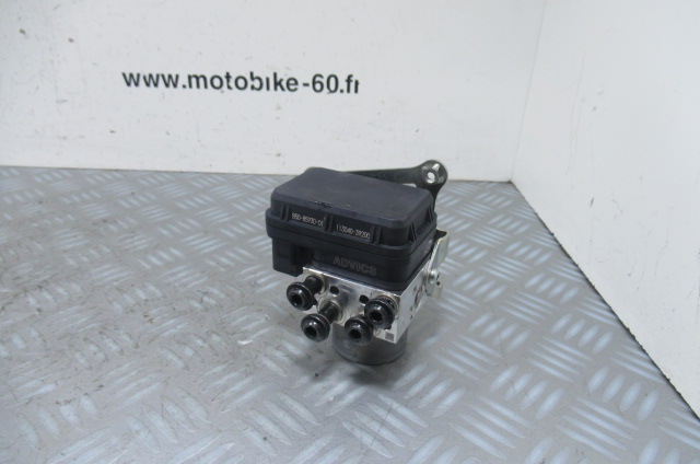 Bloc ABS Yamaha MT09 900 Tracer 4t (B50-85930-01)